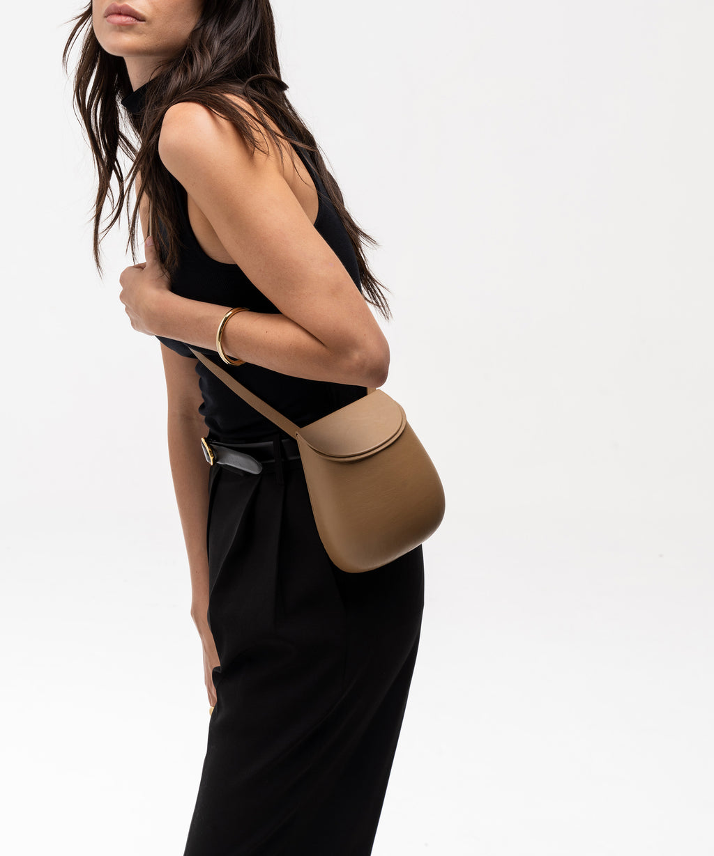 Florero Bag in Almond Calf Leather