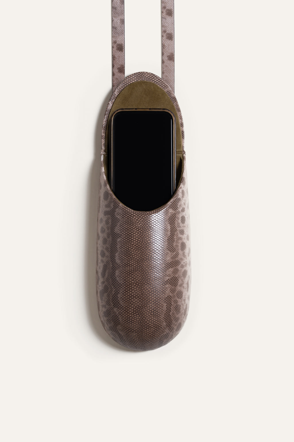 Wandern Bag in Taupe Karung