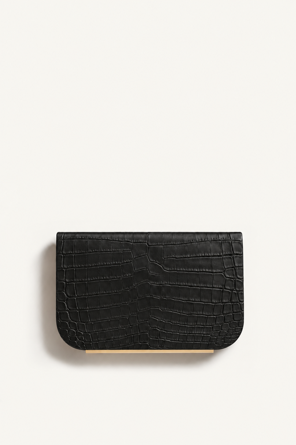 Rio Clutch in Black Alligator